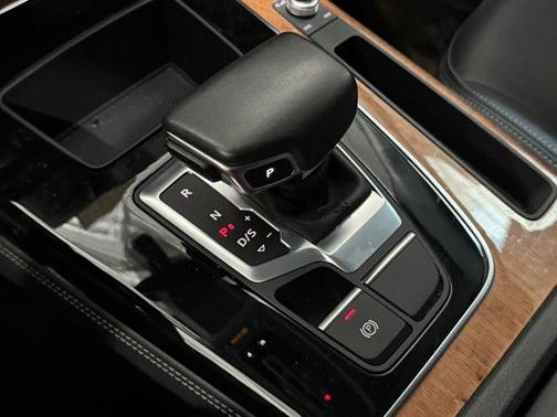 2021 Audi Q5 45 Premium Plus