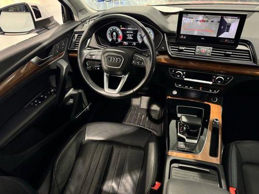 2021 Audi Q5 45 Premium Plus