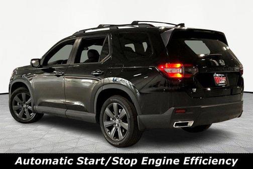 Crystal Black Pearl 2025 Honda Pilot Sport
