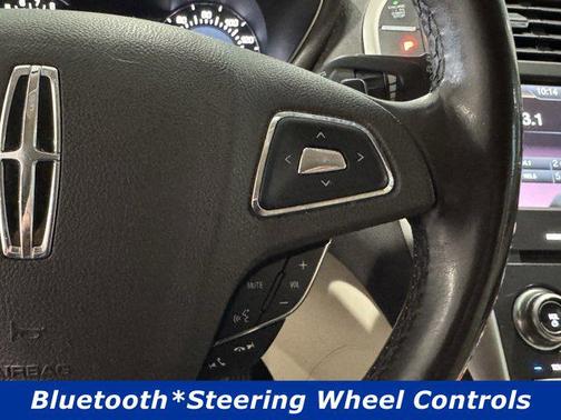 2015 Lincoln MKC Base