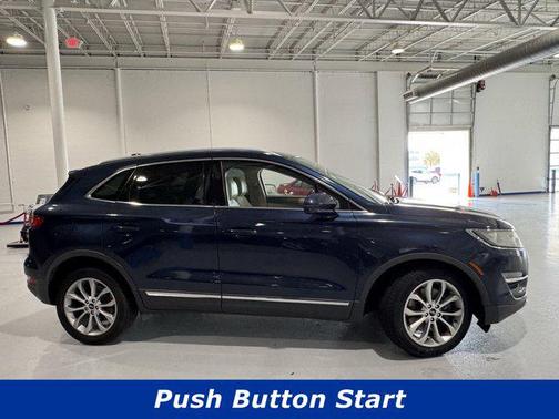 2015 Lincoln MKC Base