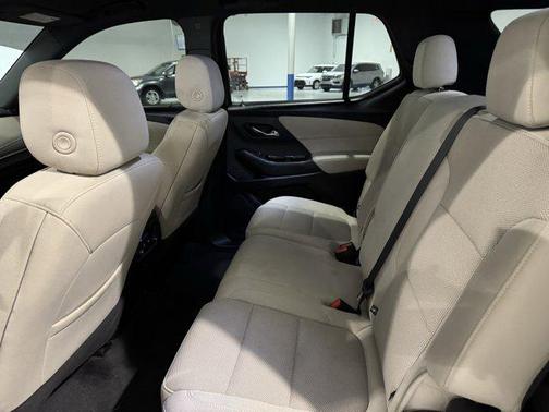 2022 Chevrolet Traverse LS