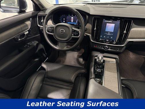 2023 Volvo S90 B6 Ultimate