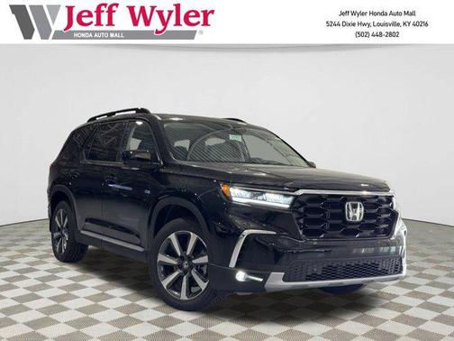 2025 Honda Pilot Touring 8-Passenger