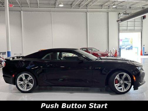 2023 Chevrolet Camaro RWD Convertible LT1