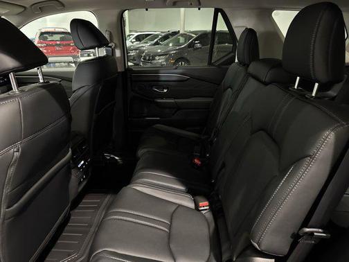 2026 Honda Pilot Touring 8-Passenger