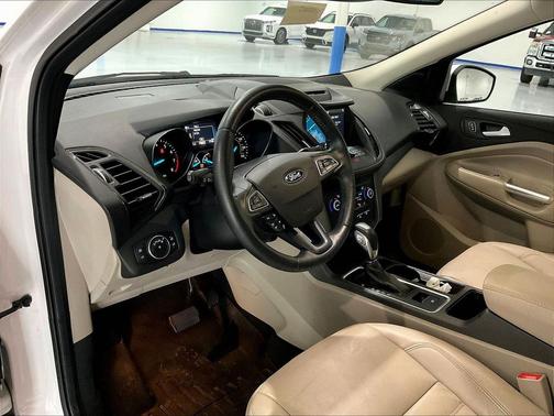 White Platinum 2018 Ford Escape SEL