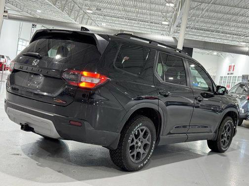 2024 Honda Pilot TrailSport
