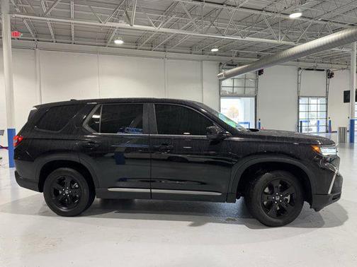 2024 Honda Pilot EX-L 7 Passenger