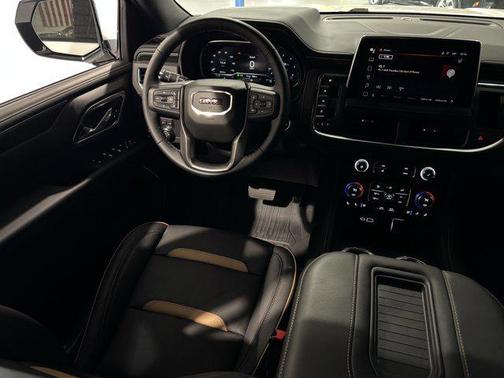 2024 GMC Yukon 4WD AT4