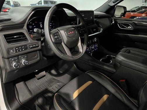 2024 GMC Yukon 4WD AT4