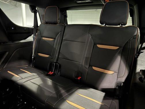 2024 GMC Yukon 4WD AT4