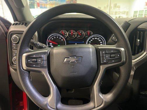 2022 Chevrolet Silverado 1500 Custom Trail Boss