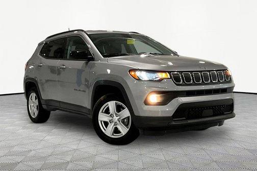 Billet Silver Metallic Clearcoat 2022 Jeep Compass Latitude