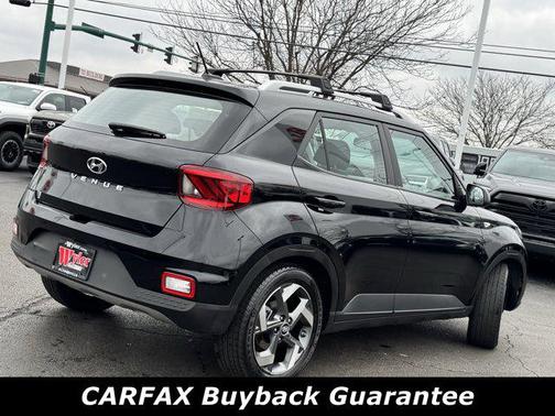 2023 Hyundai VENUE SEL