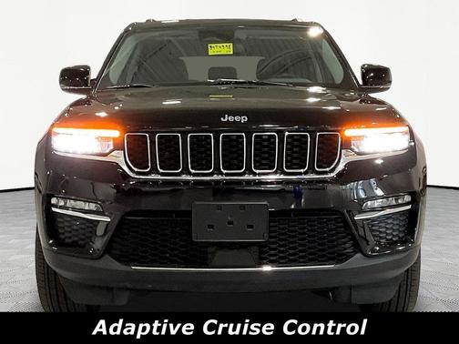 Diamond Black Crystal Pearlcoat 2022 Jeep Grand Cherokee 4xe Base