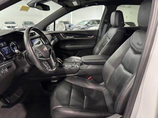 2020 Cadillac XT5 Premium Luxury