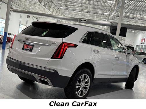 2020 Cadillac XT5 Premium Luxury