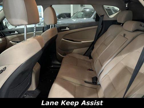 2020 Hyundai TUCSON SE