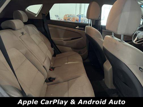 2020 Hyundai TUCSON SE