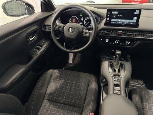 2026 Honda HR-V 2WD Sport