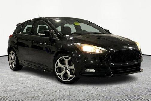 Tuxedo Black 2015 Ford Focus ST