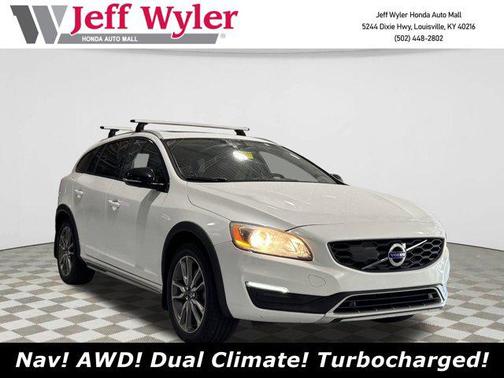 2018 Volvo V60 Cross Country T5