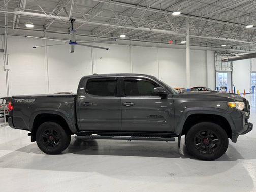 2016 Toyota Tacoma TRD Sport