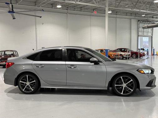 2023 Honda Civic Touring