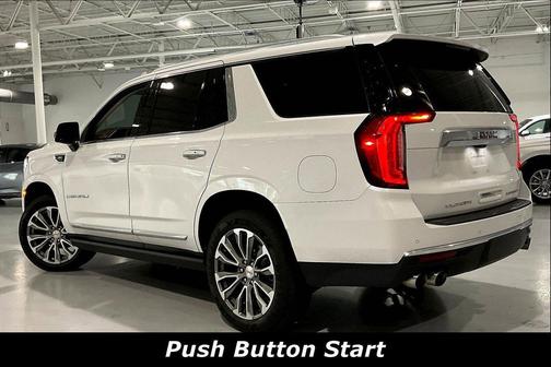 White Frost Tricoat 2021 GMC Yukon Denali
