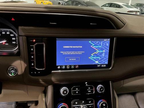 White Frost Tricoat 2021 GMC Yukon Denali