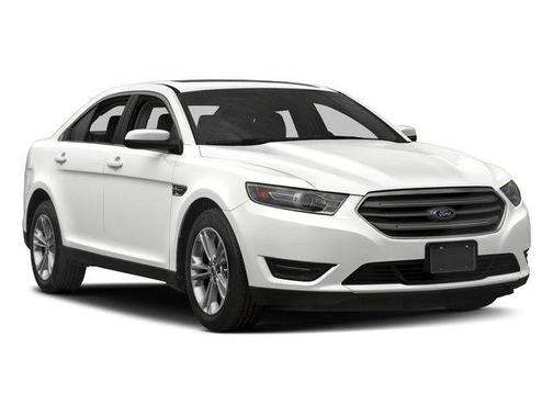 White Platinum 2016 Ford Taurus SEL