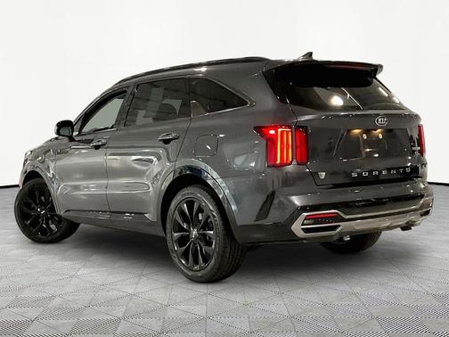 Gravity Grey 2021 Kia Sorento SX
