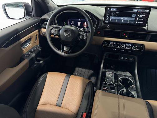 2026 Honda Passport AWD TrailSport Elite Blackout