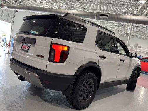 2026 Honda Passport AWD TrailSport Elite Blackout