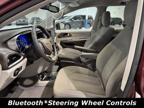 2017 Chrysler Pacifica LX