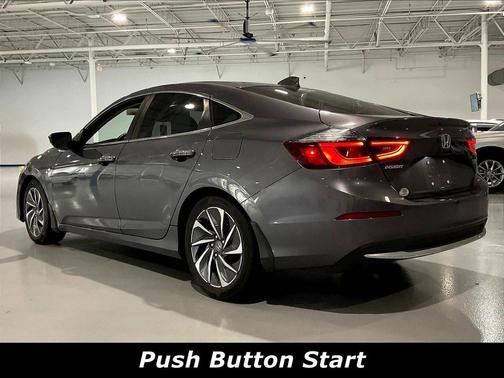 Modern Steel Metallic 2022 Honda Insight Touring
