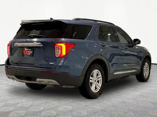 Blue Metallic 2020 Ford Explorer XLT