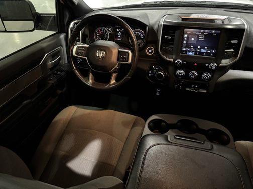 2022 RAM 2500 Big Horn Crew Cab 4x4 6'4' Box