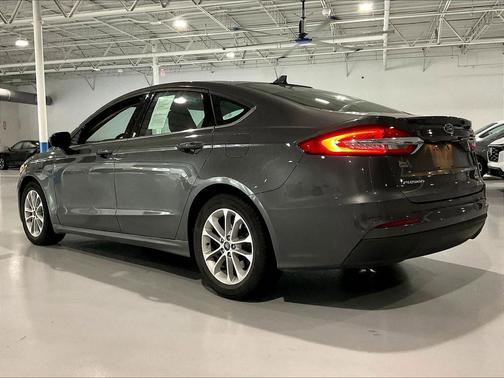 Magnetic Metallic 2020 Ford Fusion SE