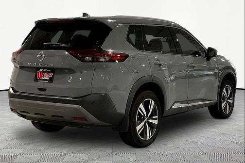 Boulder Gray Pearl 2021 Nissan Rogue SL