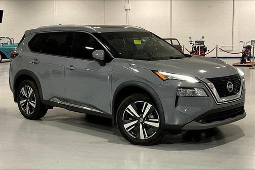 Boulder Gray Pearl 2021 Nissan Rogue SL