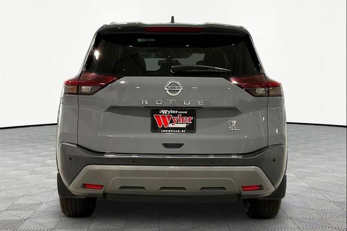 Boulder Gray Pearl 2021 Nissan Rogue SL
