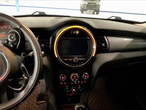 Orange Metallic 2021 MINI Hardtop Cooper