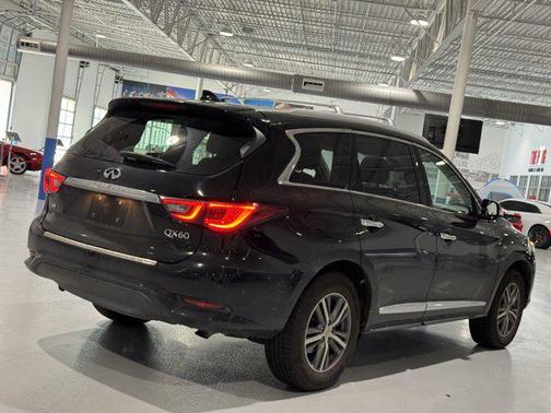 2020 INFINITI QX60 Luxe