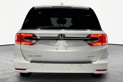 Platinum White Pearl 2022 Honda Odyssey Elite