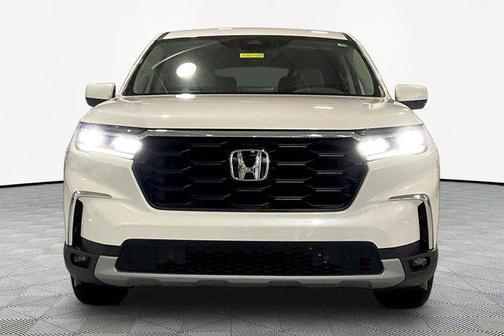 Platinum White 2025 Honda Pilot EX-L