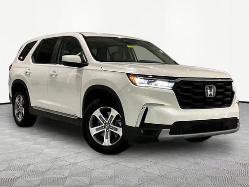 Platinum White 2025 Honda Pilot EX-L