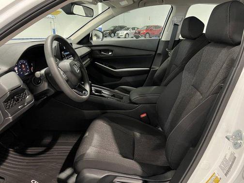 2025 Honda Accord LX 1.5T