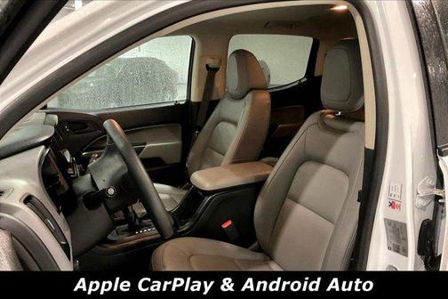 Summit White 2022 Chevrolet Colorado WT